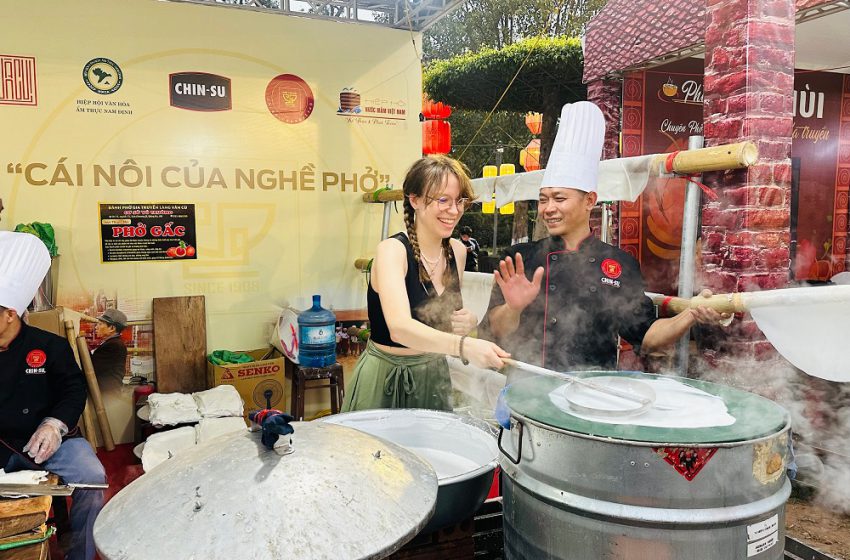  Phở Story chiêu đãi 1.000 tô phở tại Festival Phở 2025